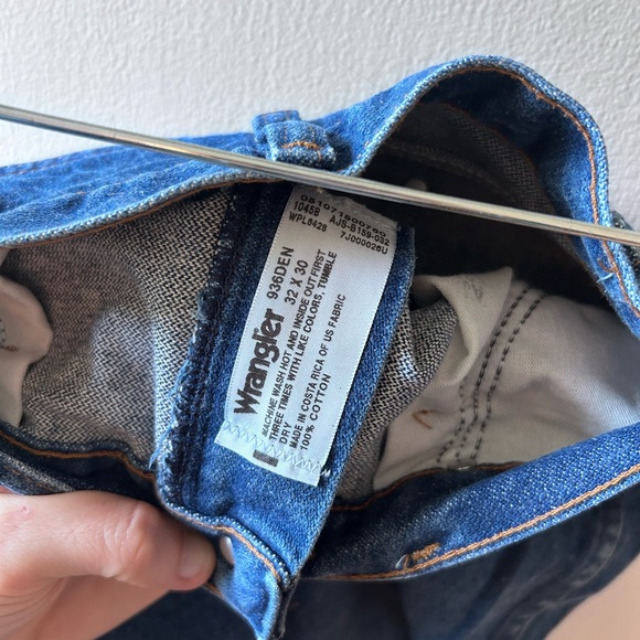 Women’s Vintage Wrangler Jeans - Picture 3 of 8